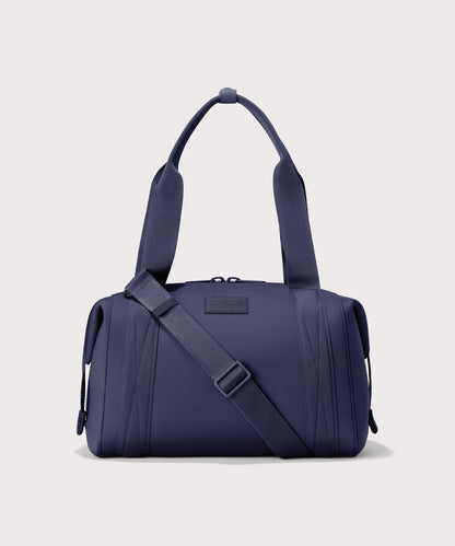 Large Landon Carryall in dark blue