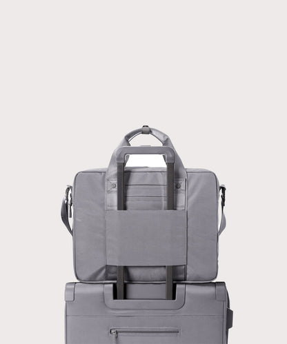 Berlin Travel Brief in Ash